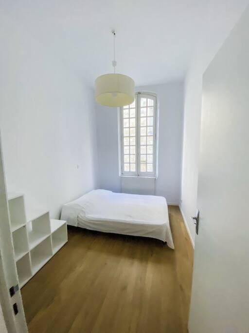 Apartment In Hyper Center - 3 Bedrooms อาร์ลส์ ภายนอก รูปภาพ
