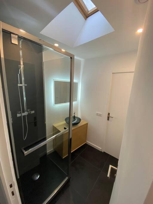 Apartment In Hyper Center - 3 Bedrooms อาร์ลส์ ภายนอก รูปภาพ
